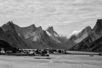 Hederlig omtale - Sakrisoy